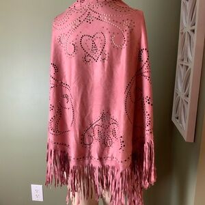 Curations caravan Lot of 4 Fringed Shawls with Cutout Design